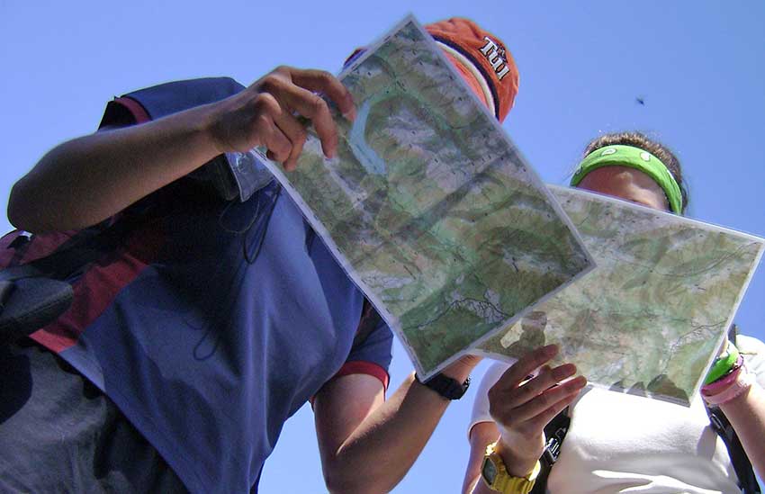 map reading on a walking holiday - Walkers' Britain walking holidays