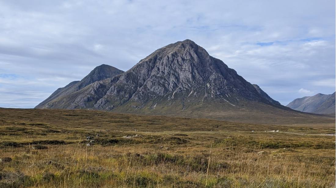 Mountain scenery walking from the Bridge of Orchy to Kingshouse on the West Highland Way | <i>Thomas Riddle</i>